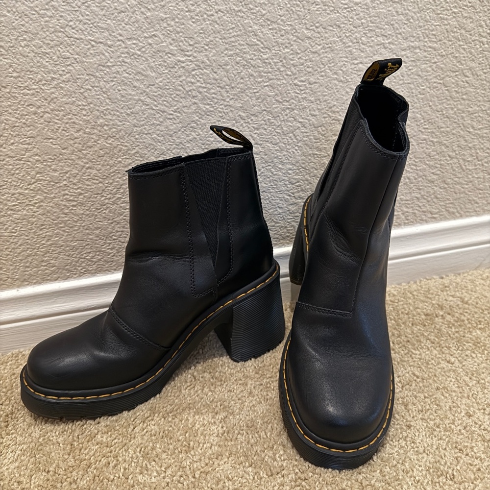 Dr. Martens Spence Leather Flared Heel Chelsea Boots